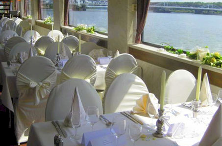 Rivertours - Events On Boats