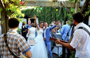 Music for weddings and events