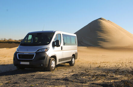 Plan Groepsavonturen Met Onze Ruime Minibussen - Bezoek Onze Site! - Foto 1