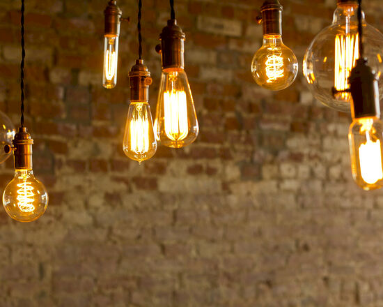 17 Unusual Bulbs to Decorate Your Event Venue