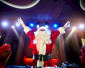 5 Cool Ideas for Organising a Christmas Event 5 Cool Ideas for Organising a Christmas Event