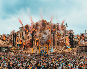 New Record Figures for Tomorrowland: 90,000 euros Profit per Day, 300 million in Revenue and 21 Million in Dividends. New Record Figures for Tomorrowland: 90,000 euros Profit per Day, 300 million in Revenue and 21 Million in Dividends.