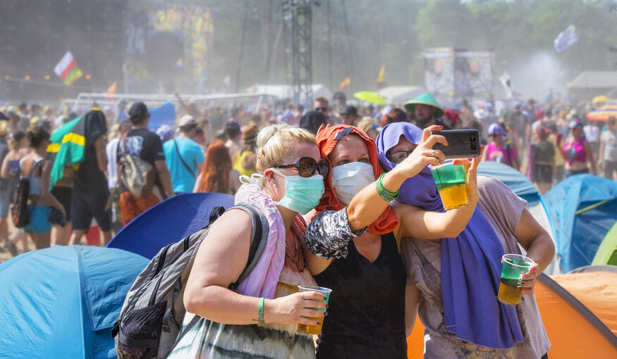 France Again Allows Events of Up To 5,000 Participants, Without Social Distancing France Again Allows Events of Up To 5,000 Participants, Without Social Distancing