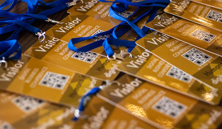 Mastering event name badge design: The ultimate guide for engaging and effective badges