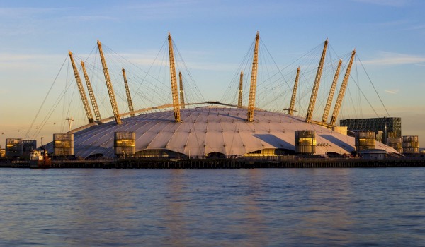 London O2 Arena Evacuated due to Fire London O2 Arena Evacuated due to Fire