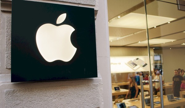 Apple is looking for an employee 'live events' Apple is looking for an employee 'live events'