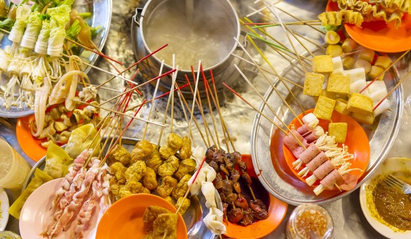 F&B that Satisfies Your Attendees & Budget F&B that Satisfies Your Attendees & Budget