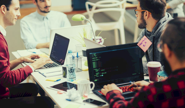 How to Plan and Run a Powerful Hackathon How to Plan and Run a Powerful Hackathon
